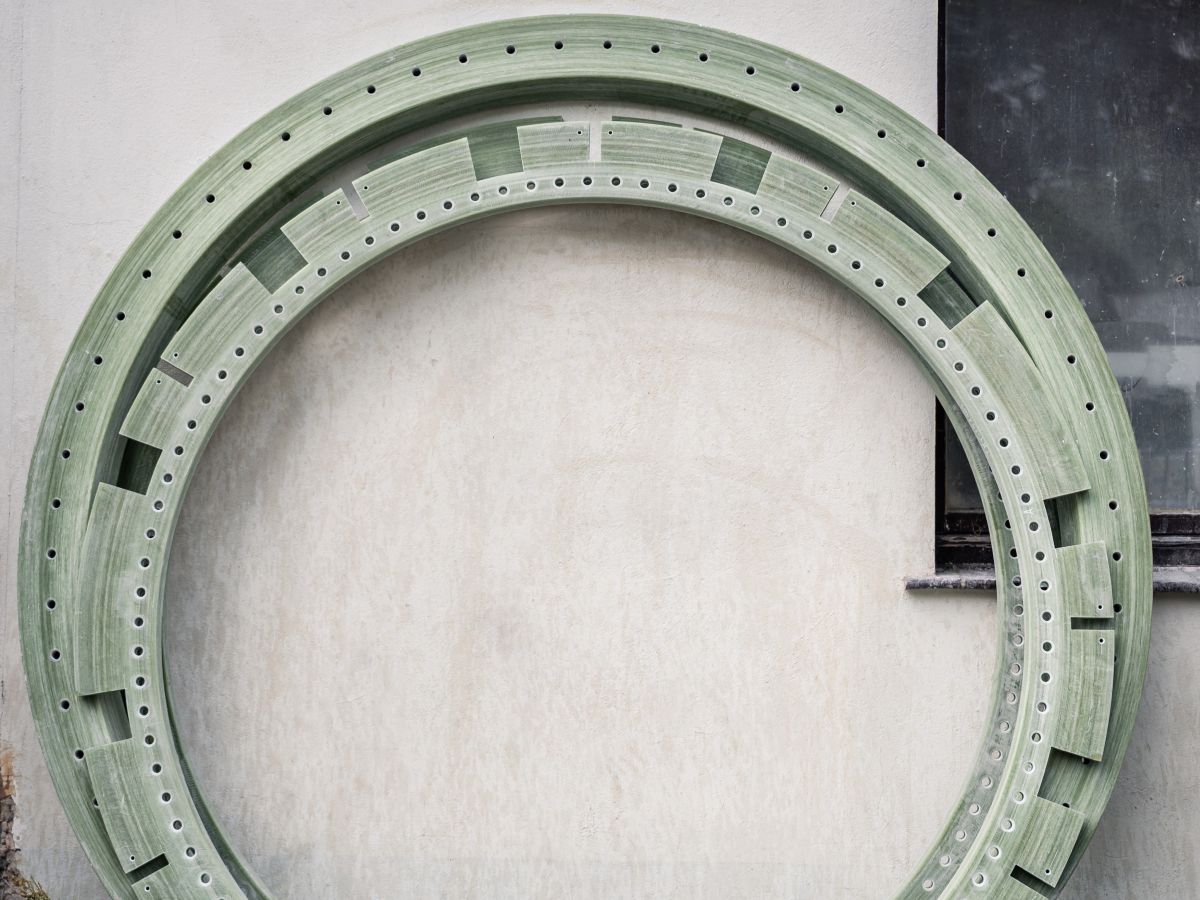 Diverse Produkte im Handlaminatverfahren